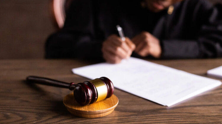 不倫の慰謝料の相場について。