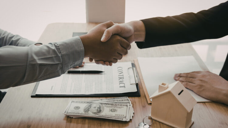 不倫の慰謝料はどこまで請求できるのか